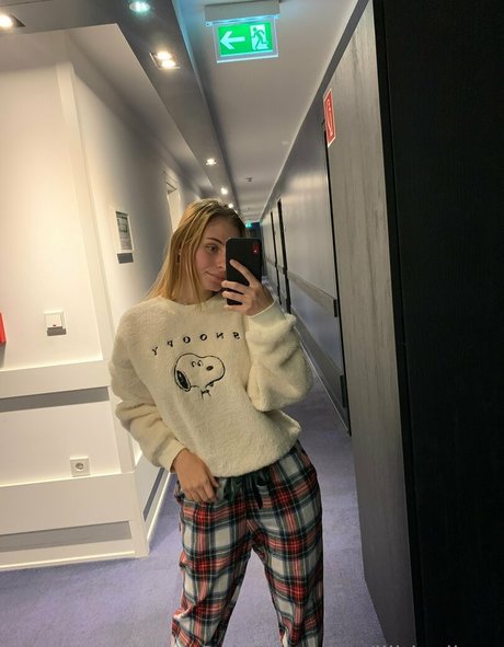 lilithwilson 素敵なモデル 画像