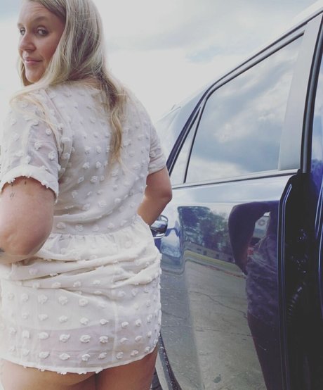 ブロンドオンリーファン アートヌード 写真