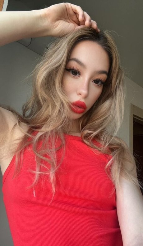 黒檀の白いチンポOnlyFans ホット 画像