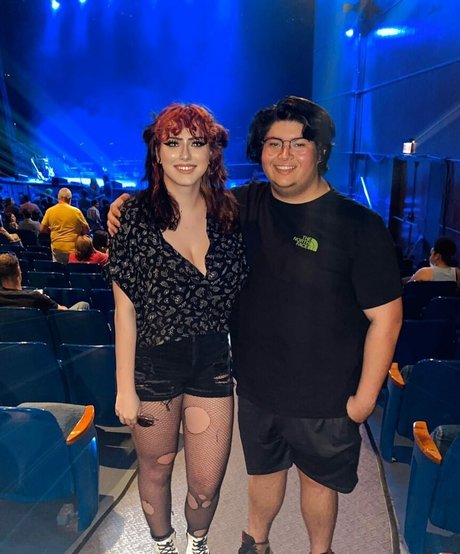 serendipitoussav ホットなモデル ギャラリー