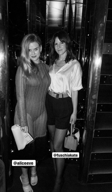 濃厚なラテン系熟女OnlyFans ホットポルノ ギャラリー