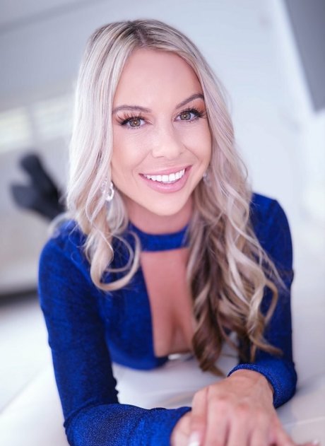 Summer Vixen アートスター ギャラリー