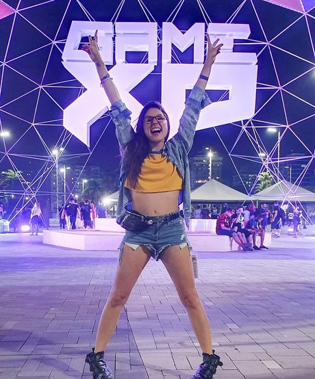 CamilotaXP ポルノスター 無料 写真