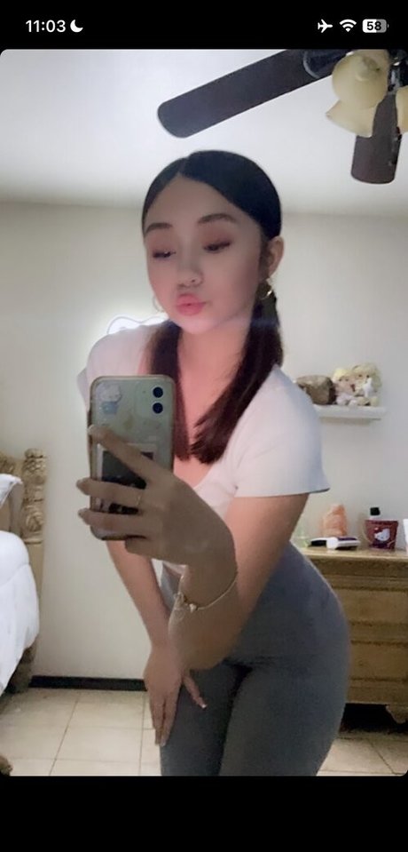 Summerfausey セクシーモデル 写真