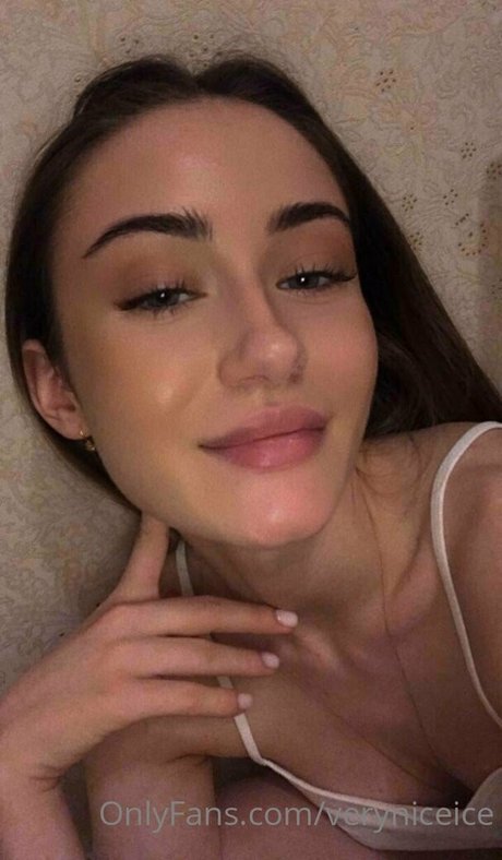 JOI POV OnlyFans 美しい裸 画像