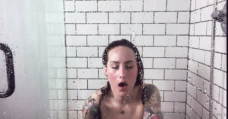 pottymouth h トップポルノスター 写真