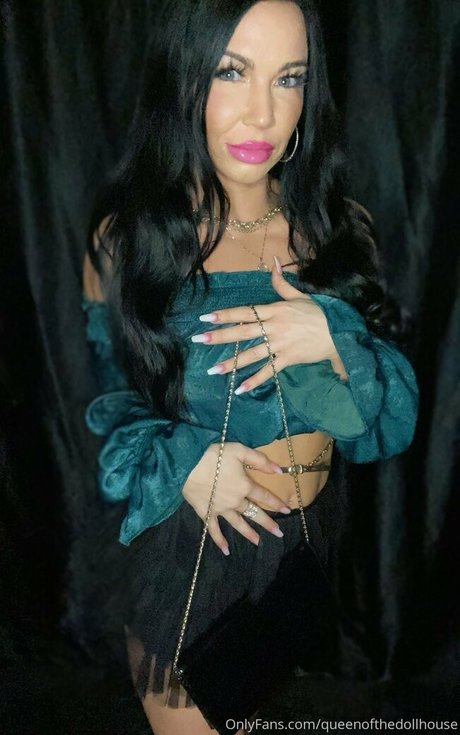 queenofthedollhouse ヌードモデル 画像