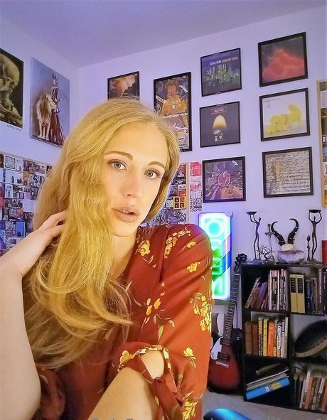 バニーxxxオンリーファン セクシーヌード 画像