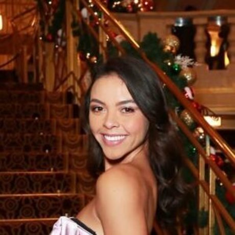 Vanessa Bauer 独占モデル アーカイブ