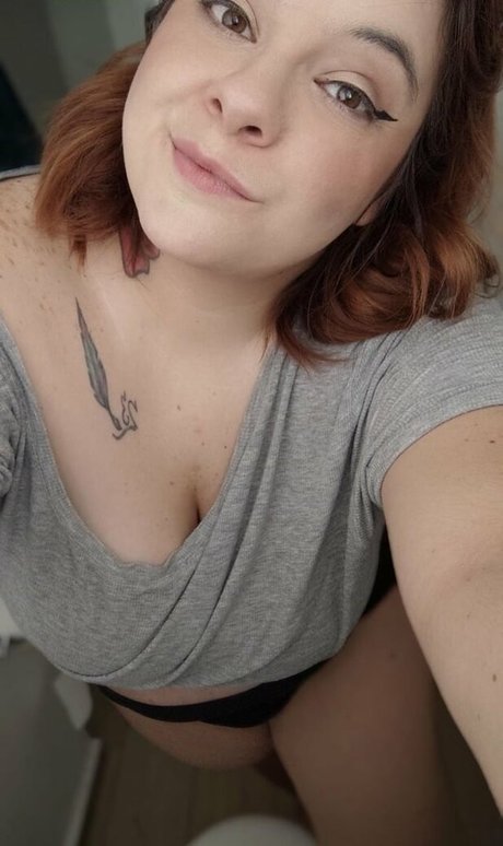 Dany Kino 裸のモデル ギャラリー