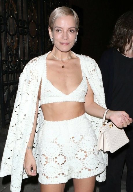 Lily Allen アートスター 画像