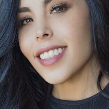 Veronica Flores ヌードモデル ギャラリー