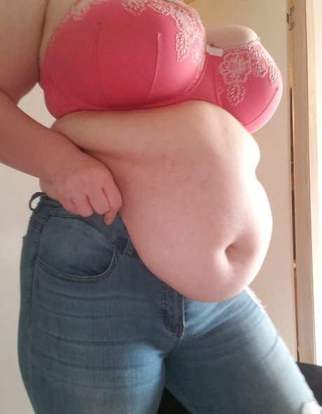 黒檀の白いチンポOnlyFans トップ 写真