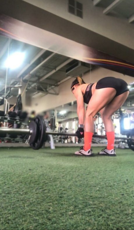 Sara Miller 素敵なスター 画像