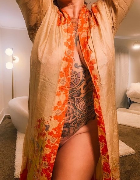 BBW 教師 OnlyFans セクシーxxx ギャラリー