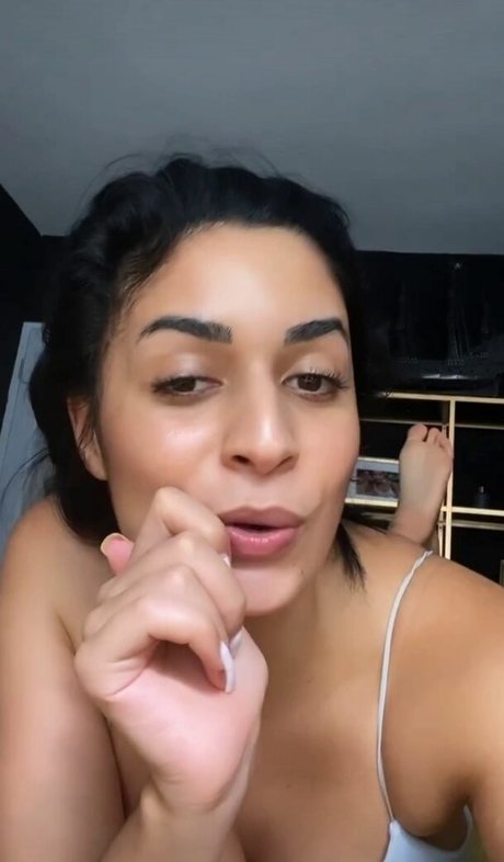 官能的なOnlyFans アートxxx ギャラリー