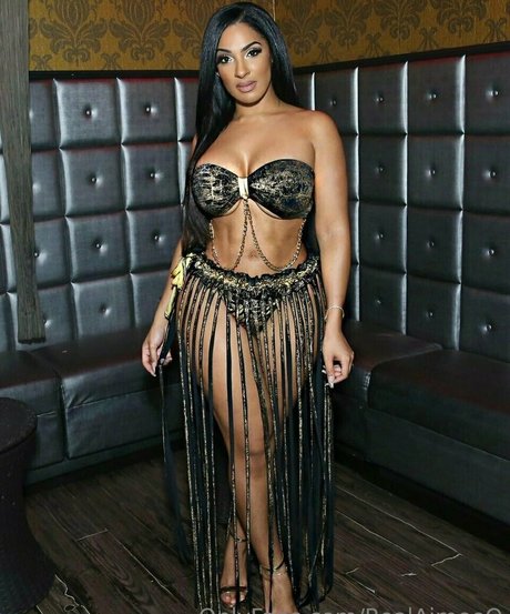 ゴスアジアンOnlyFans アートポルノ 写真