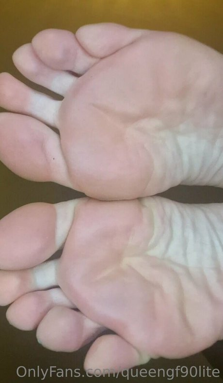 queengf90lite 高品質スター 写真