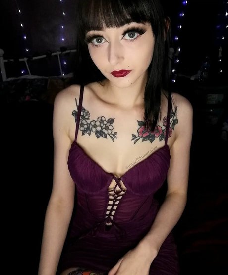 angelbbynatalya セックススター 写真