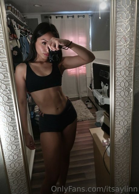 Aylin Perez かわいいスター 写真