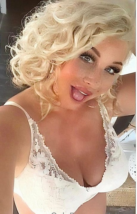 elixerr ポルノスター 画像