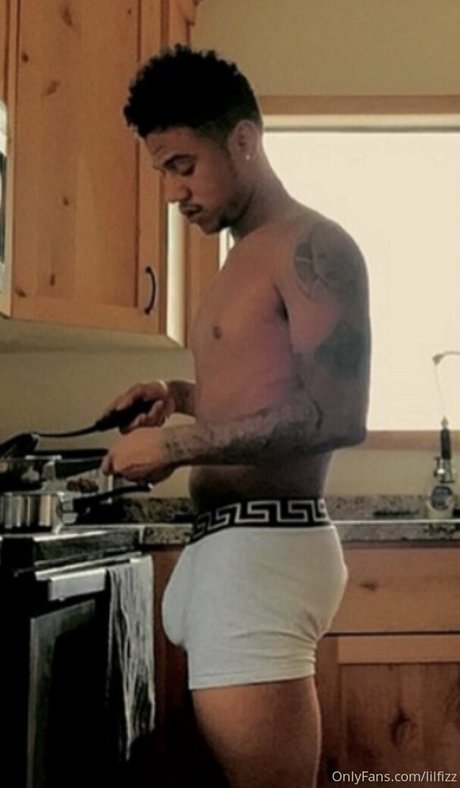 lilfizz ヌードモデル 画像
