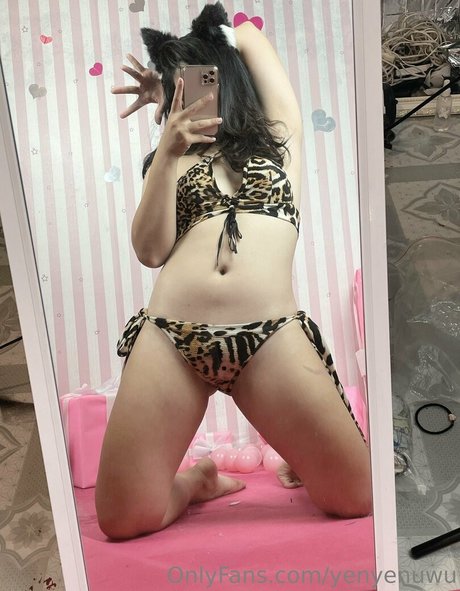 若いティーンのOnlyFans 無料ポルノ ギャラリー