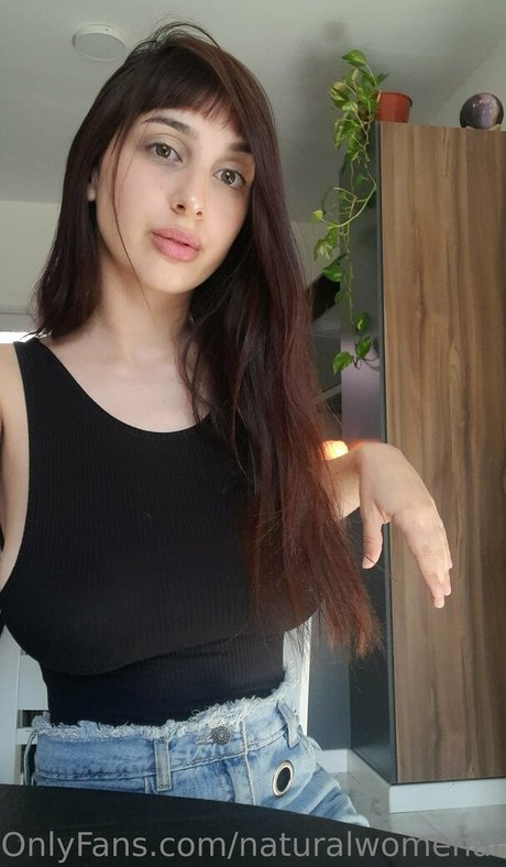 張りのあるおっぱいOnlyFans 無料裸 写真