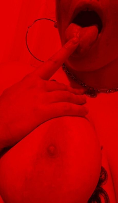 clara corvie スター ヌード 画像