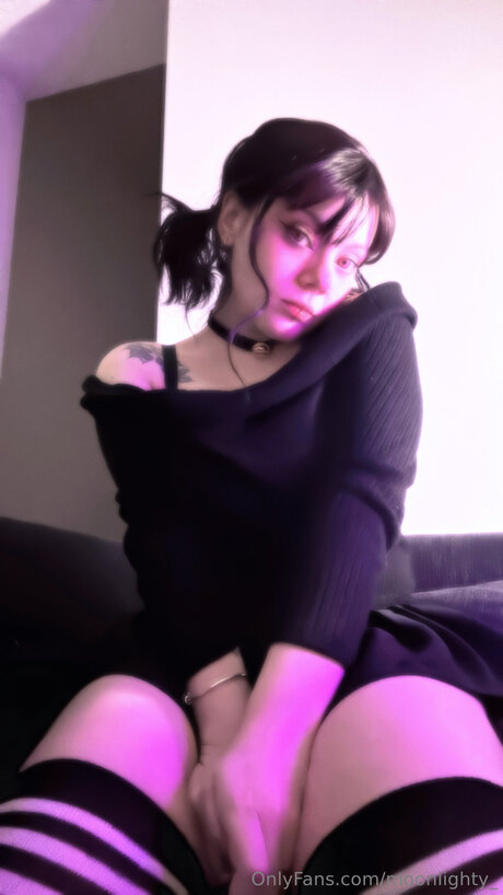 moonlighty 高品質モデル 写真