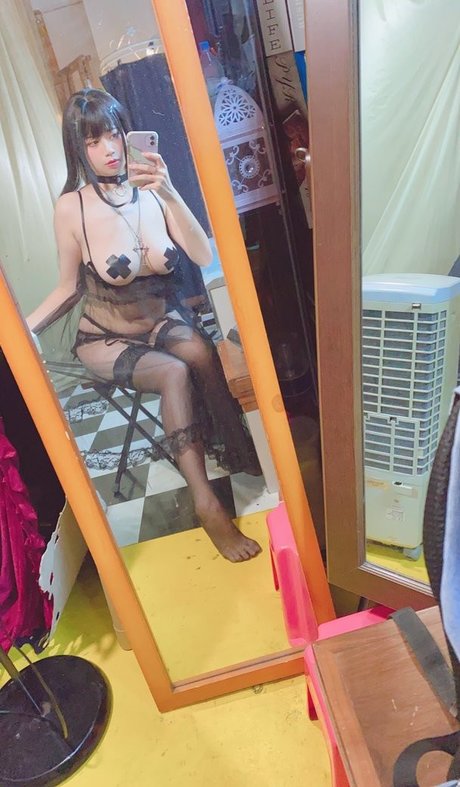 Hieey ホットなモデル 写真