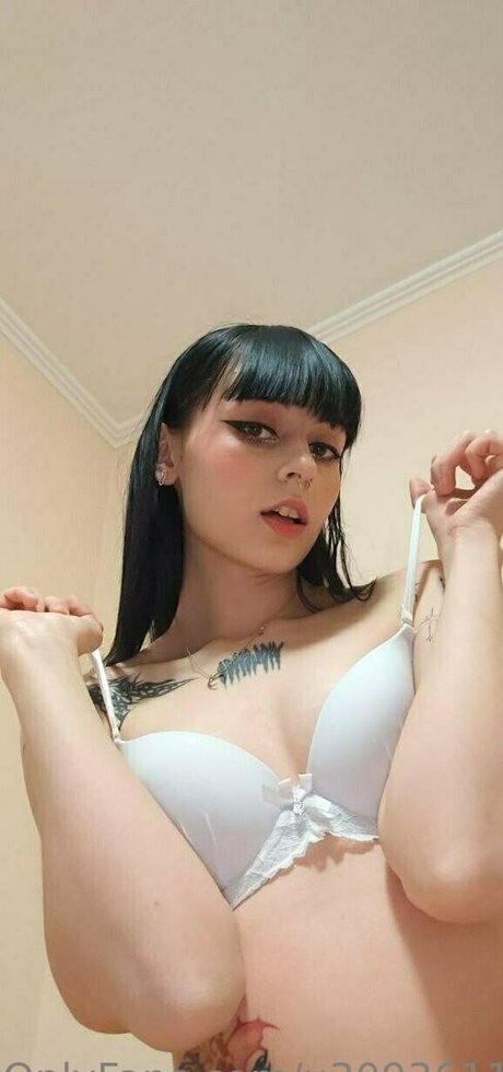 毛深いBBW OnlyFans セクシーヌード 写真