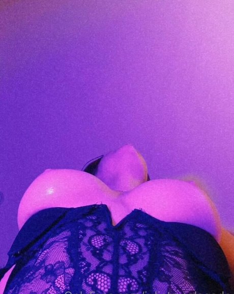 Julieta Salgado アートスター 写真