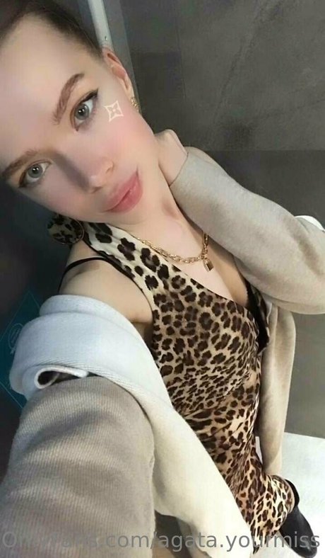 agata yourmiss HDモデル 写真