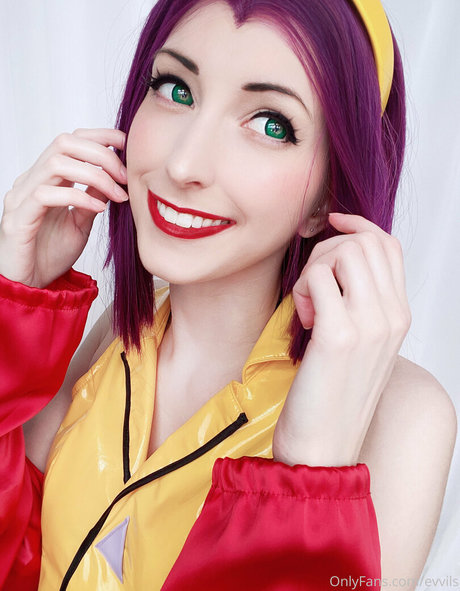 evvils 美しいモデル ギャラリー