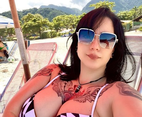 Deborah Milano 無料のスター 写真