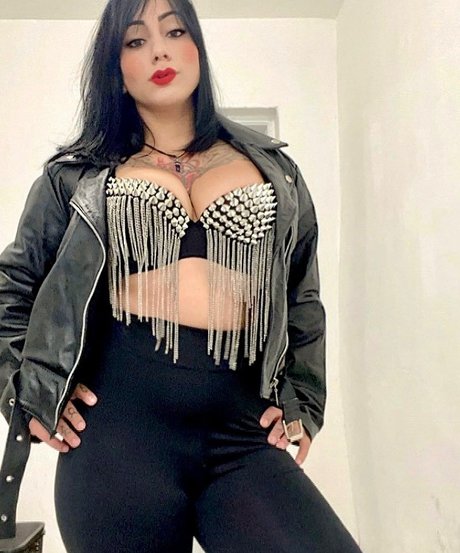 Deborah Milano スター xxx 画像