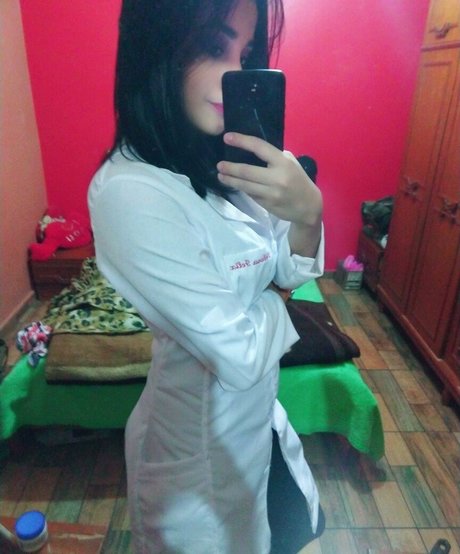 Deborah Milano 無料スター 写真