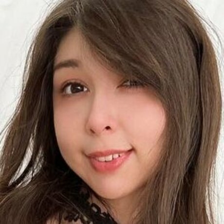 xbrinni セックスモデル 写真