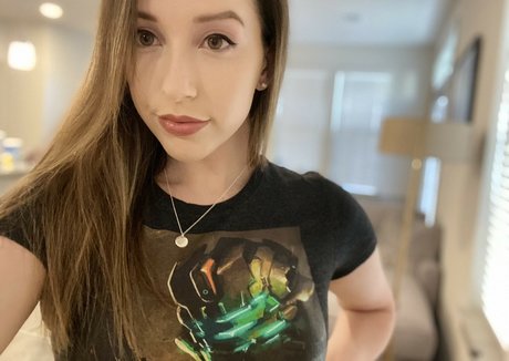 アジア人のアナルオンリーファン ポルノ 画像