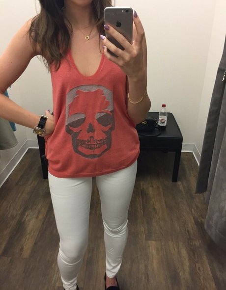 毛深い妊婦OnlyFans アートヌード アーカイブ