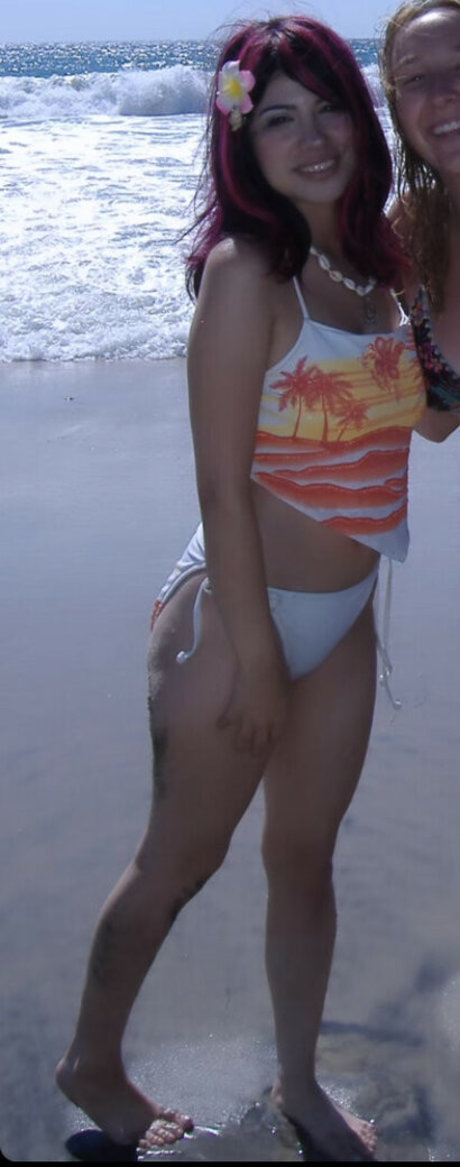 Tamakid エロティックなポルノスター ギャラリー