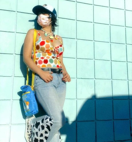 Tamakid ヌードスター ギャラリー