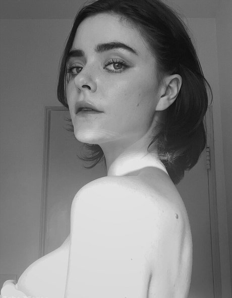 大学のOnlyFans 裸 ギャラリー