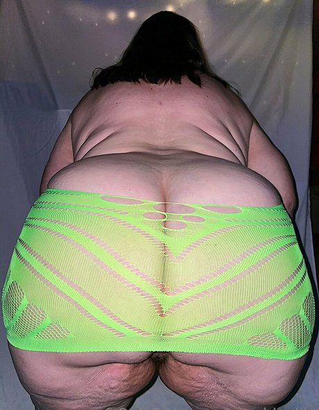 sexybbwlily ポルノスター 美しい 画像