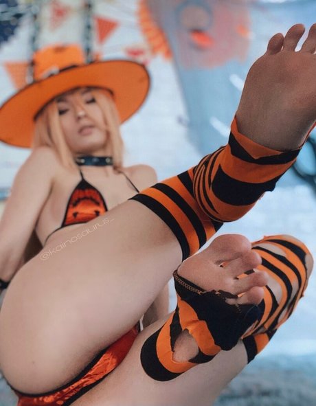 ニューハーフ ドミナトリックス OnlyFans セクシーヌード 画像