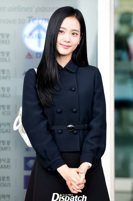 痩せたブロンドのOnlyFans セクシーヌード 写真