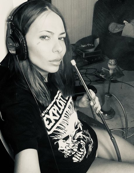 裸のプリンセスOnlyFans セクシーヌード 写真