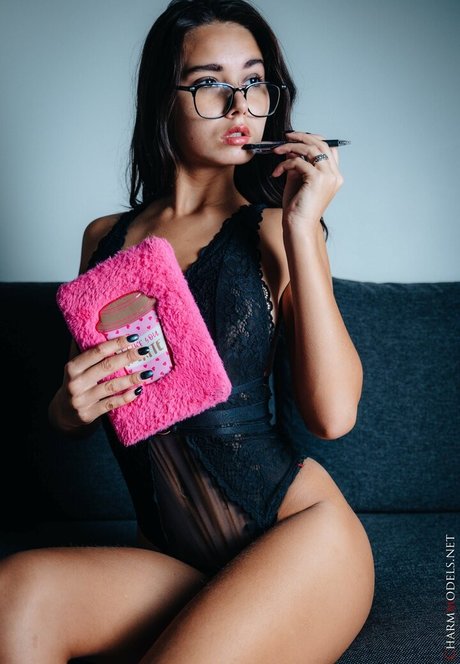 フランスのアナルOnlyFans アートヌード アーカイブ