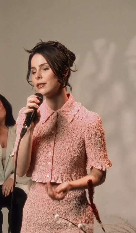 Lena Meyer Landrut ホットなモデル 写真